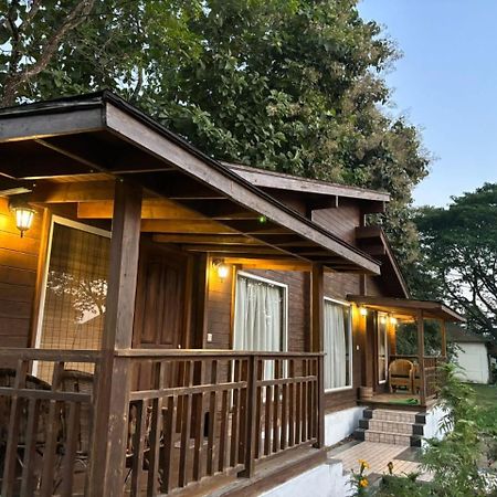 Jironi Resort Tezpur Buitenkant foto